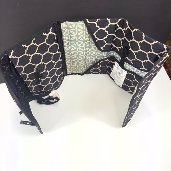 Skip Hop Travel Diaper Changing Pad Station & Bag Unisex black & tan - Picture 5 of 15